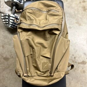 Evergoods Ecopak mountain panel loader 22L MPL22 coyote backpack